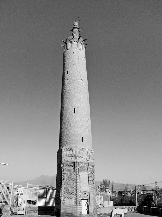 golpayegan-minaret-01